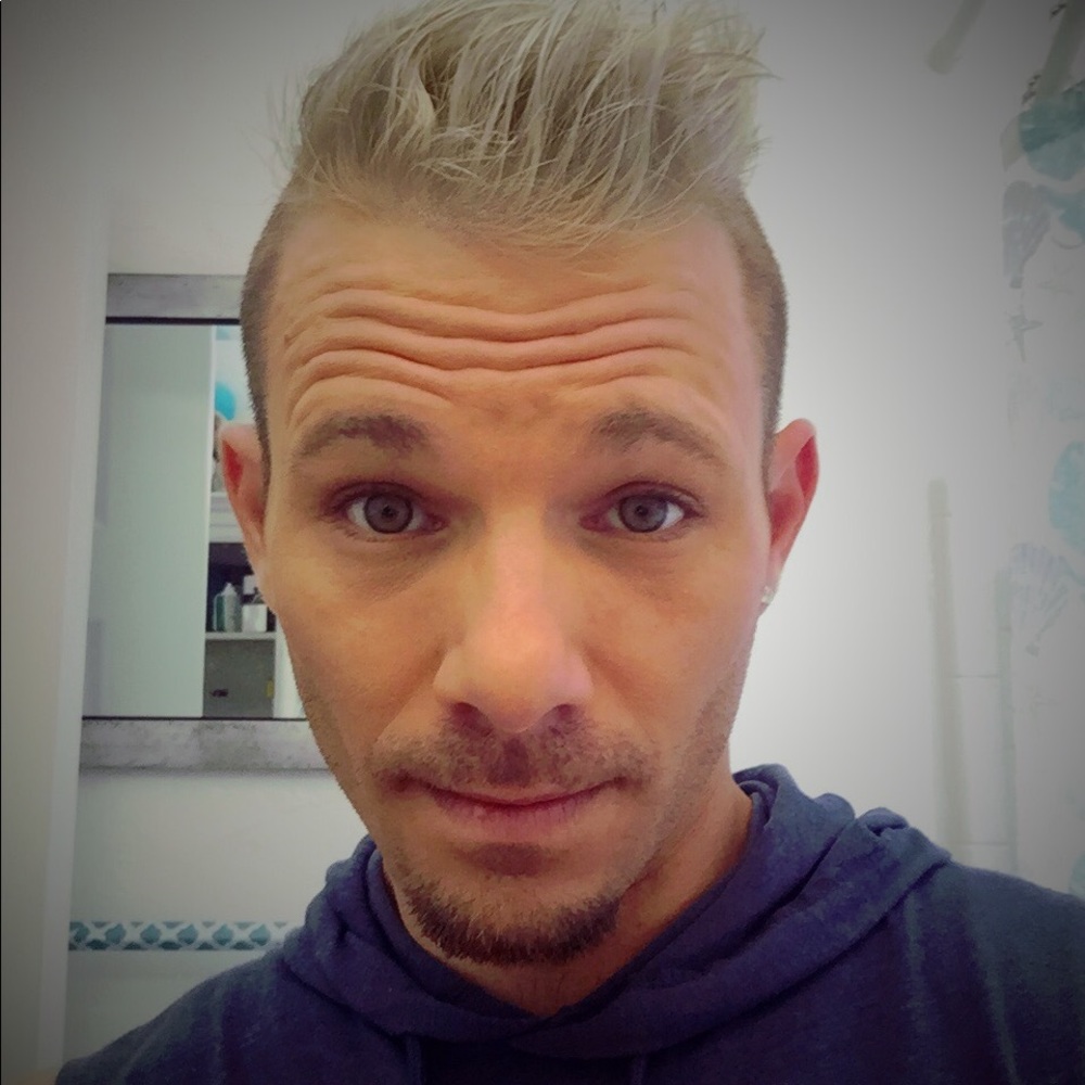 Meet your Posher, Jason